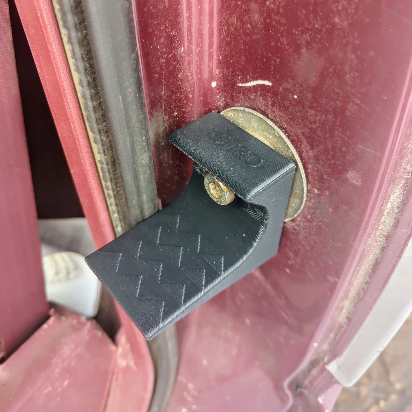 StrikerStep The Door Striker Step