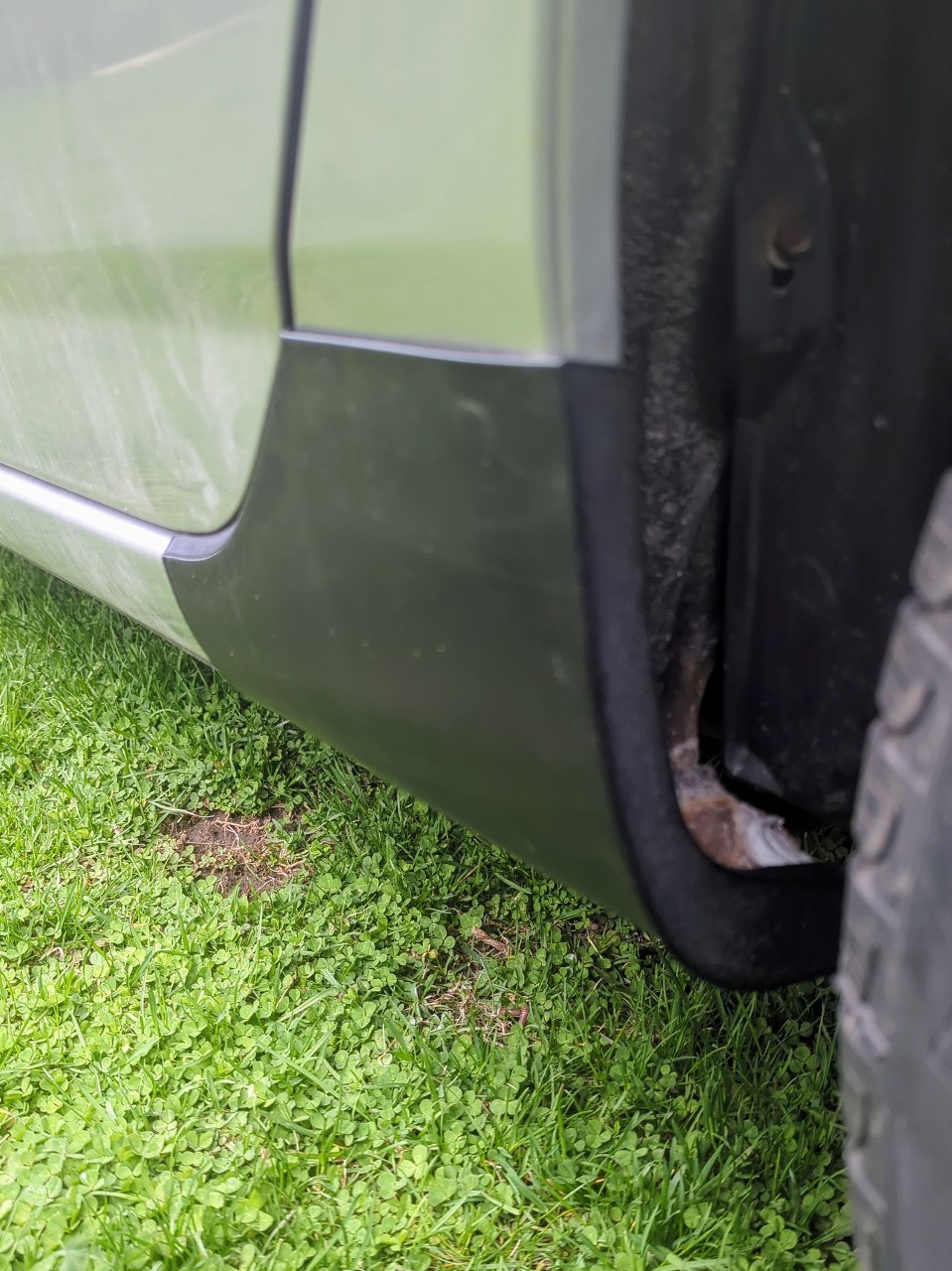 2003-2008 Toyota Corolla Mudflaps / Rocker Guards